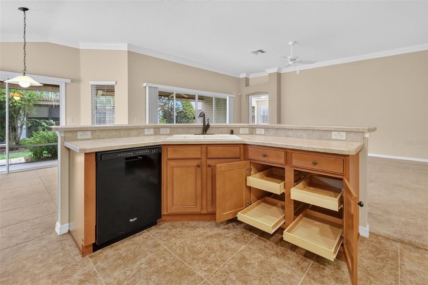 Virtually Staged. Welcome to this FANTASTIC 3/2 Designer Lilac - photo 11