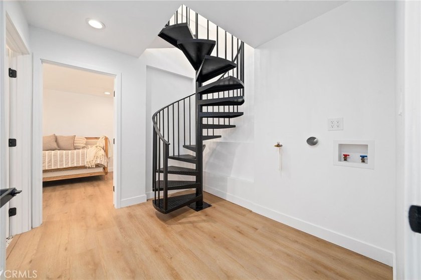 Schedule a tour today! Text Itzel Campos or Agents can request - photo 12
