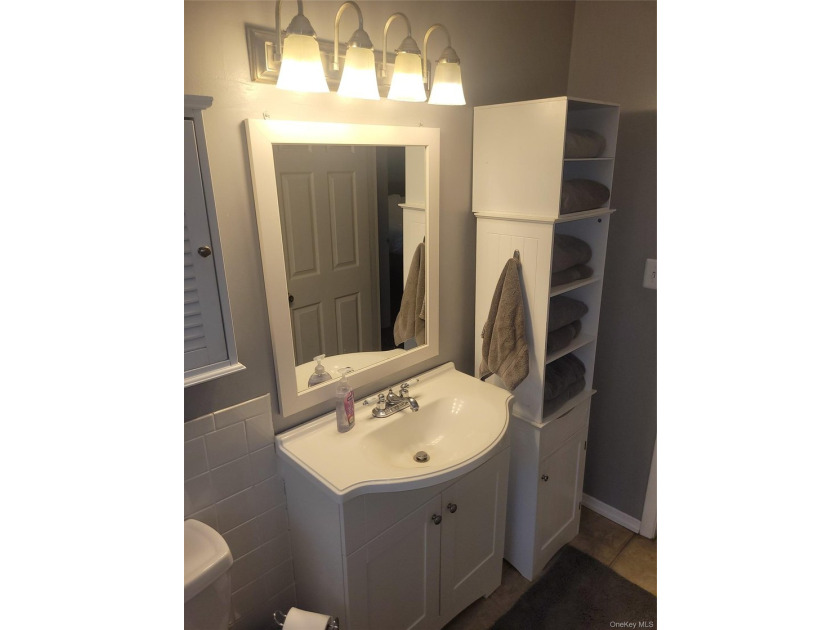 Come see this move in ready 3 Bedroom 1 Tub Shower Bath, Corner - photo 23