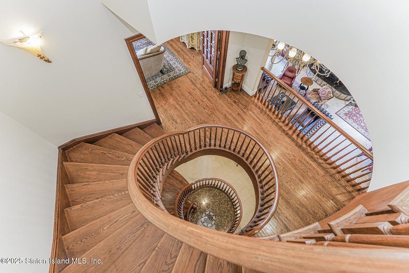 INTRODUCING AN EXTAORDINARY MINI-MANSION BOASTING OVER 11,000 - photo 23