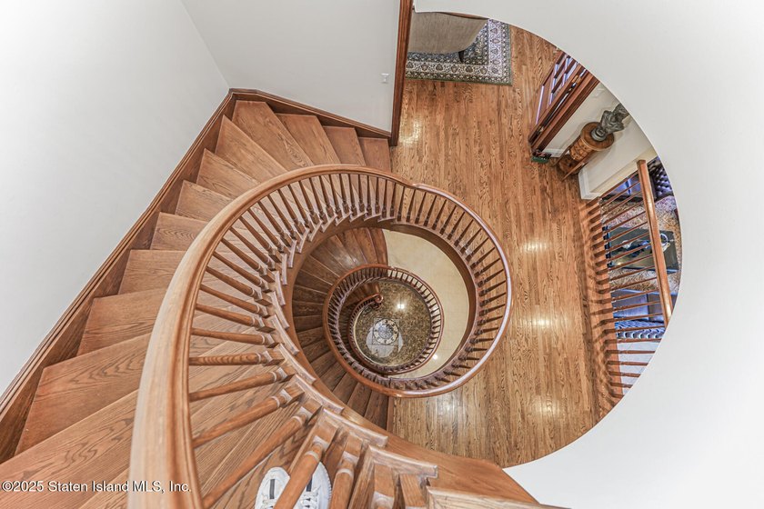 INTRODUCING AN EXTAORDINARY MINI-MANSION BOASTING OVER 11,000 - photo 24