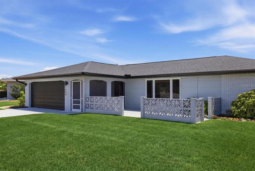 Under contract-accepting backup offers. WELCOME TO 1600 CYPRESS - photo 4
