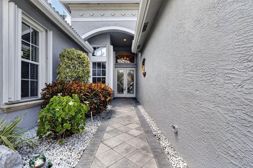 Beautiful Updated 4 Bedroom 2.5 Baths, Gorgeous Pool Home on the - photo 3