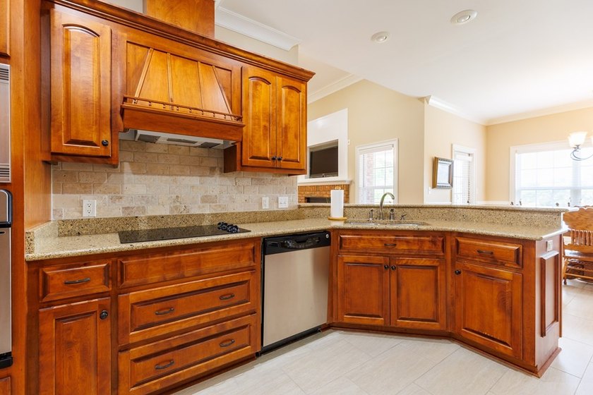 Located on a quiet cul-de-sac in the desirable Cypress Lakes - photo 11