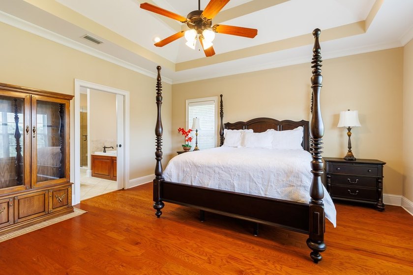 Located on a quiet cul-de-sac in the desirable Cypress Lakes - photo 21