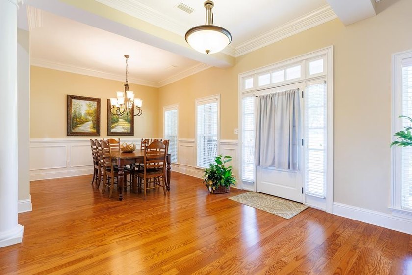 Located on a quiet cul-de-sac in the desirable Cypress Lakes - photo 28