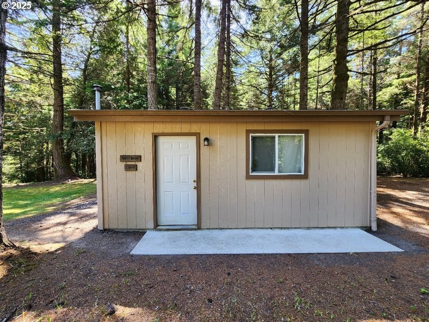 Beautifully remodeled home loaded with quality upgrades, tucked - photo 7