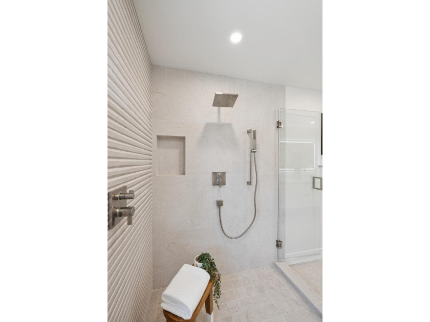Welcome to this thoughtfully designed, expanded, and extensively - photo 36
