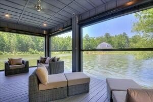 Sea Horse Farm, an extraordinary waterfront and equestrian - photo 46