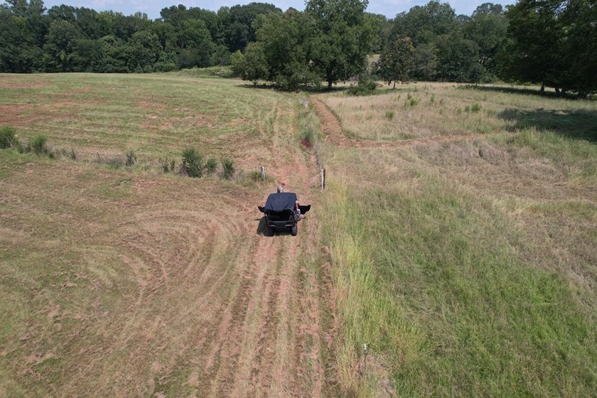 This 44.19 acres offers pretty, open pasture land with gently - photo 3