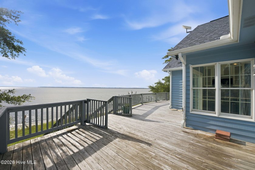 Waterfront living is calling at 957 Becton Road in Coaches - photo 22