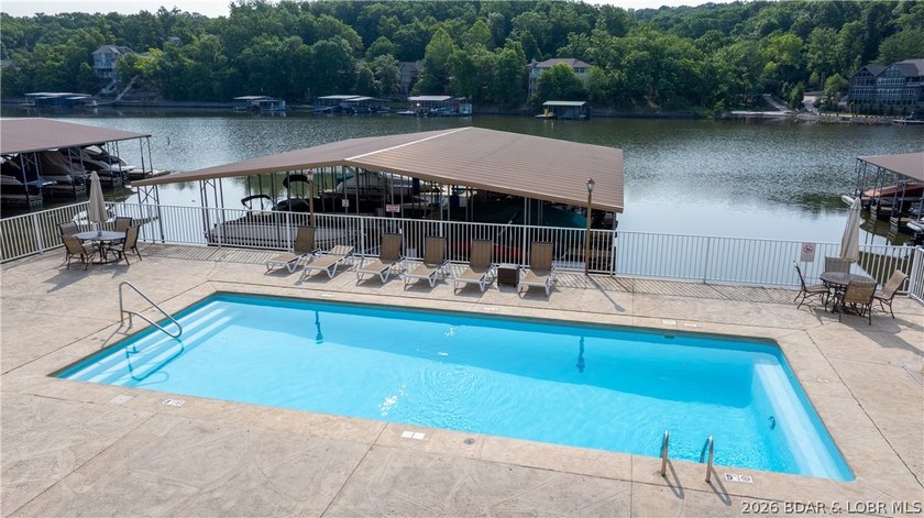 Get yourself a great vacation retreat at Lake of the Ozarks! - photo 24