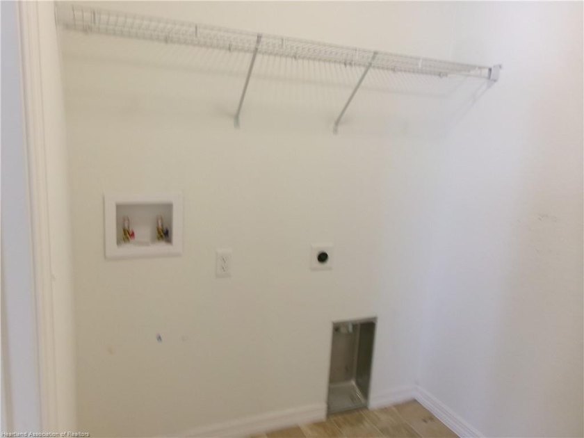 This 4-bedroom 2-bath home is on a cul de sac in a 1 street - photo 18
