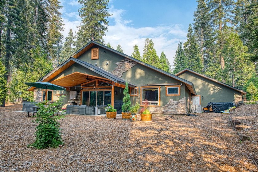 OPEN HOUSE: Sunday, July 5th 12 - 3pmMeticulously maintained and - photo 43