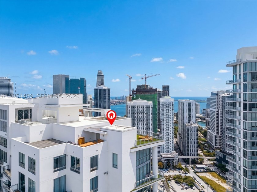 Largest total square foot penthouse at Riverfront. IVY PH-12 in - photo 16