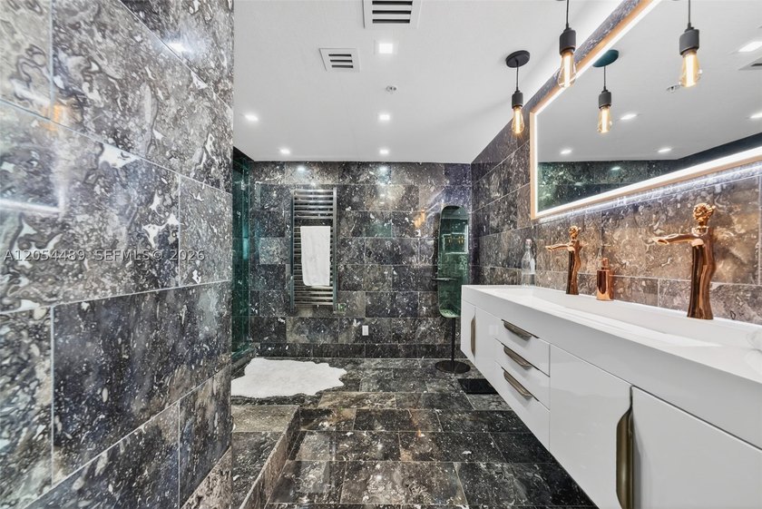 Largest total square foot penthouse at Riverfront. IVY PH-12 in - photo 26