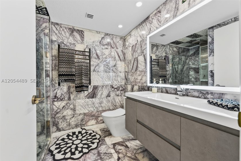 Largest total square foot penthouse at Riverfront. IVY PH-12 in - photo 29