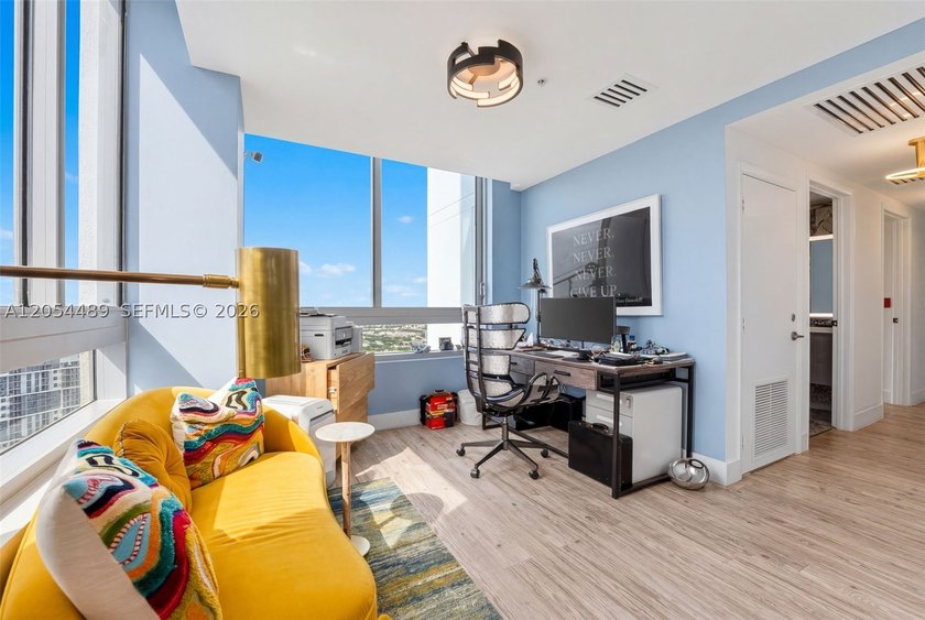 Largest total square foot penthouse at Riverfront. IVY PH-12 in - photo 33