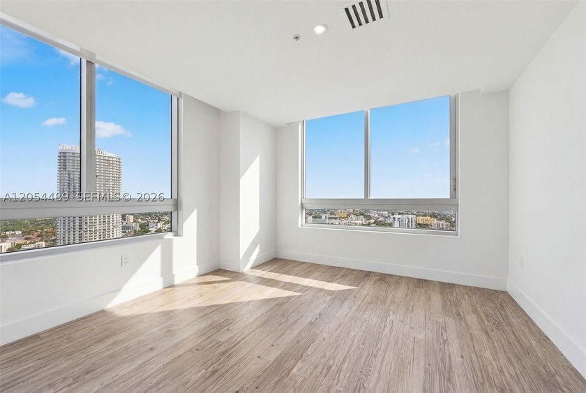 Largest total square foot penthouse at Riverfront. IVY PH-12 in - photo 34