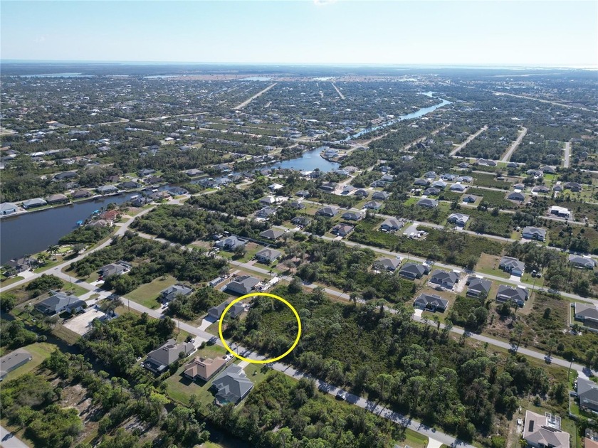 Vacant Lot For Sale in the boating community of South Gulf Cove - photo 10