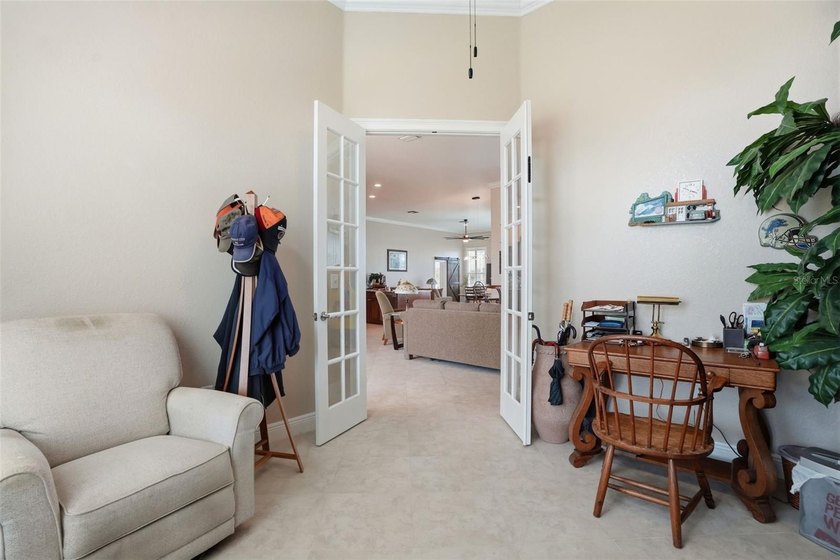 Luxury Lakefront Living In Glen Lakes Country Club. This 3 - photo 49