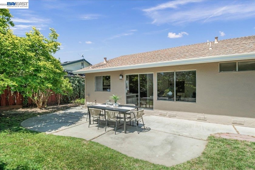 3330 Kemper Rd, Fremont, CA 94536. Beautiful single-level 4 - photo 25