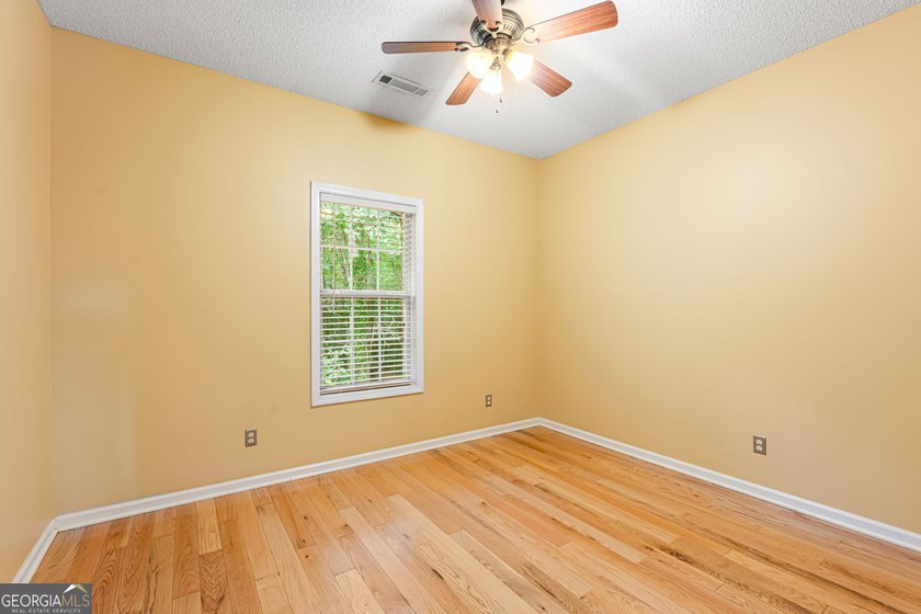 Located in the highly sought after, Ola school district, tucked - photo 31