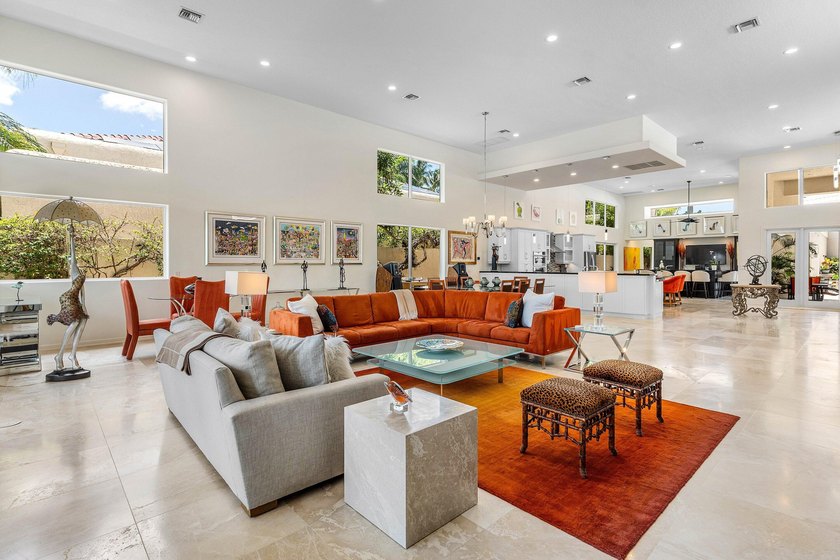 Enjoy exceptional country club living in this beautifully - photo 10
