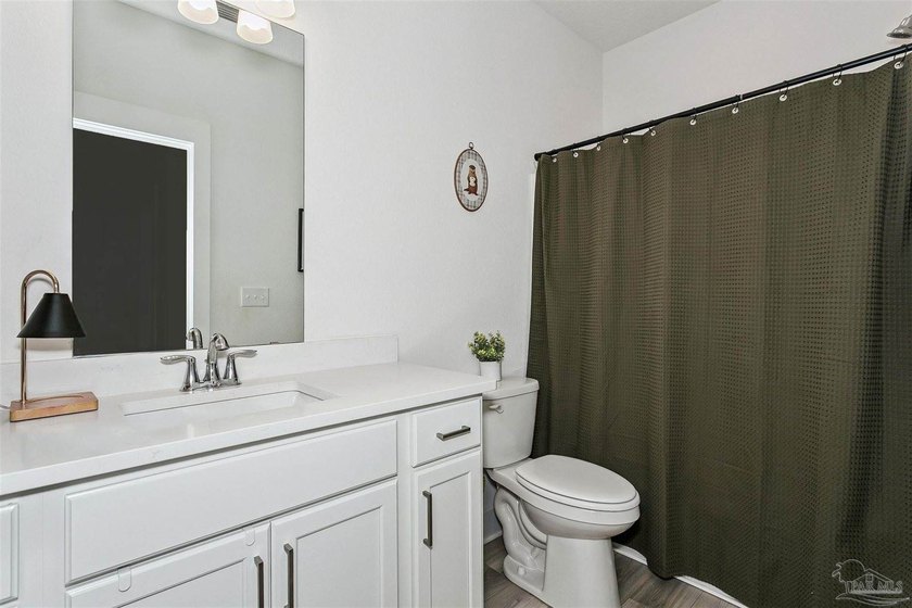 Home is located in the Saddle Ridge community. This cute 3 - photo 18