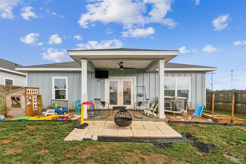 Home is located in the Saddle Ridge community. This cute 3 - photo 21