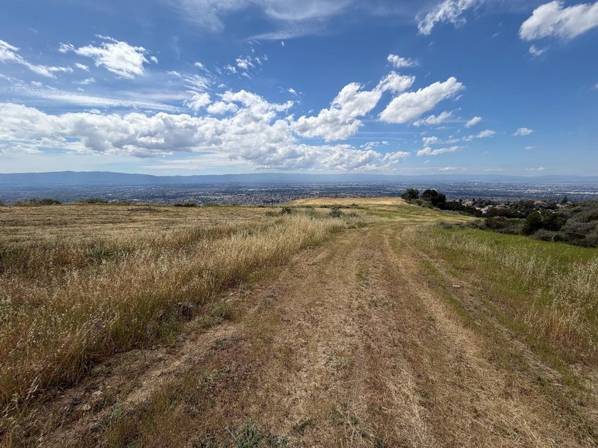 An extraordinary and irreplaceable offering 31 plus acres of - photo 25