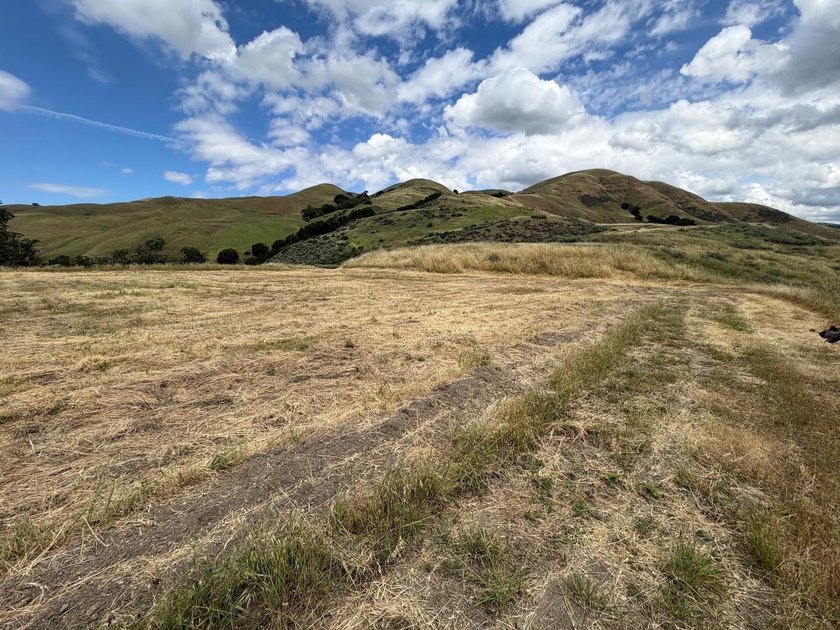 An extraordinary and irreplaceable offering 31 plus acres of - photo 26