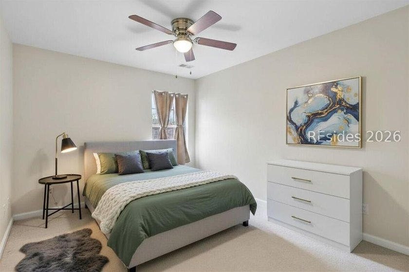 Welcome to this beautifully maintained Cypress Ridge home - photo 32