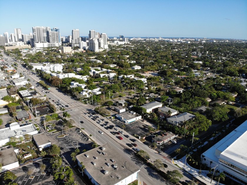 PRIME LOCATION - (B-1) ZONING. Own a highly visible 0.181-acre - photo 14