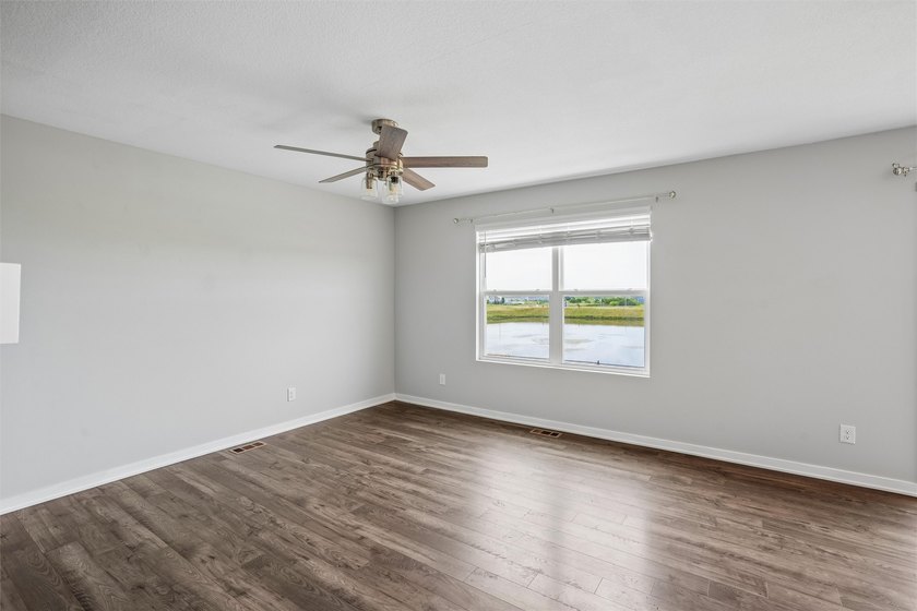 Welcome to this Stylish Two-Story home in Waukee with 4 bedrooms - photo 7