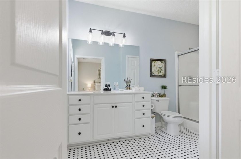 13th Hole GOLF VIEWS &amp; THE BEST VILLA OPPORTUNITY ON THE MARKET! - photo 19