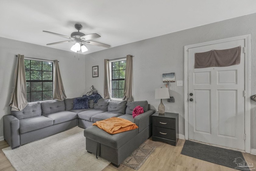 Welcome to this 3-bedroom, 1-bath home featuring a spacious - photo 22