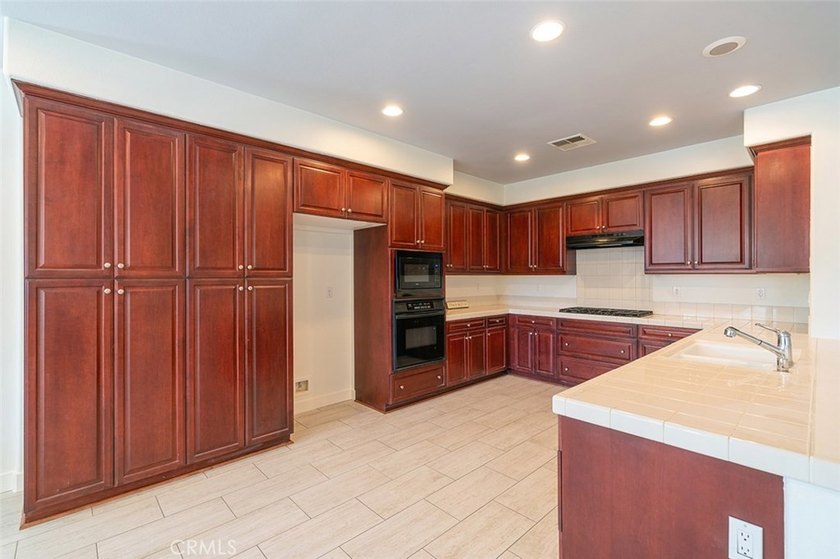 3319 Banyon - photo 8