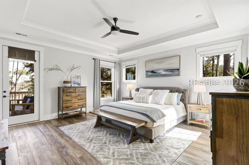 Experience refined Lowcountry living in this luxury semi-custom - photo 11