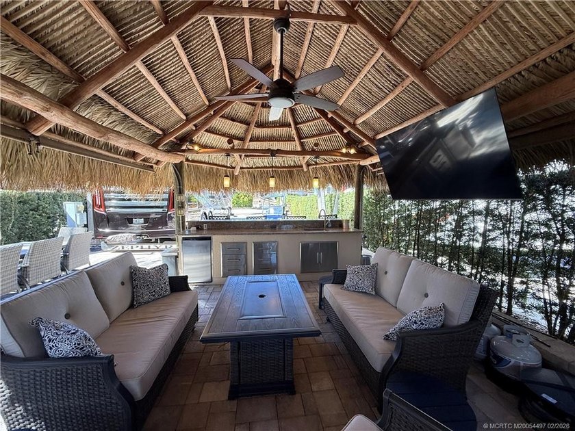 This expansive 2,868 sq. ft. lot offers a desirable layout that - photo 13