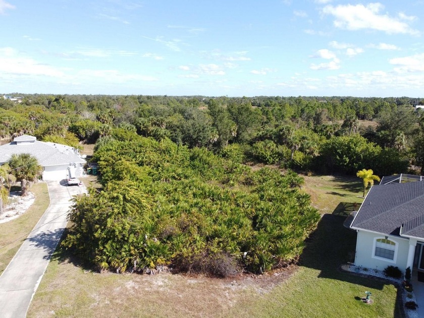 Excellent, over-sized residential building lot in the popular - photo 3