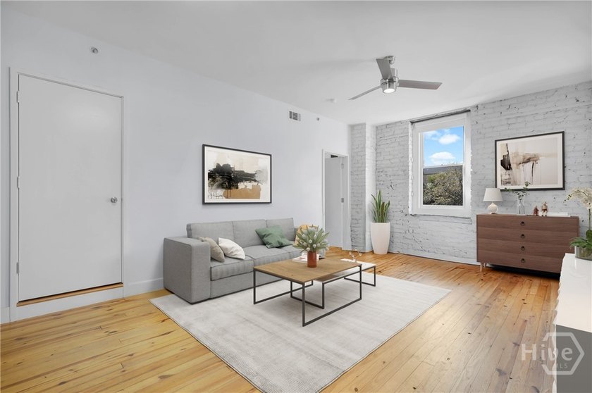 Experience sleek, stylish downtown living at 310 W Broughton - photo 4