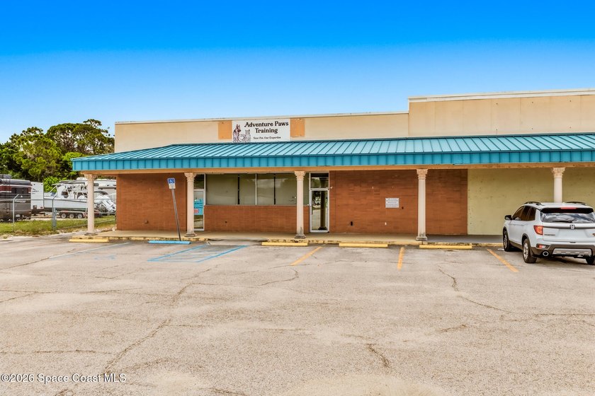 Well maintaned 26900 sf shopping Center on Merrit Island New - photo 11