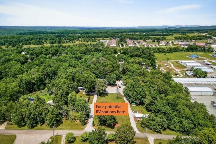 RARE INVESTMENT OPPORTUNITY!!! Just minutes from Fairfield Glade - photo 2