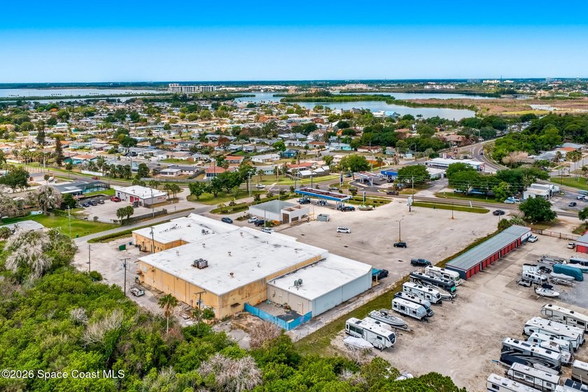 Well maintaned 26900 sf shopping Center on Merrit Island New - photo 15
