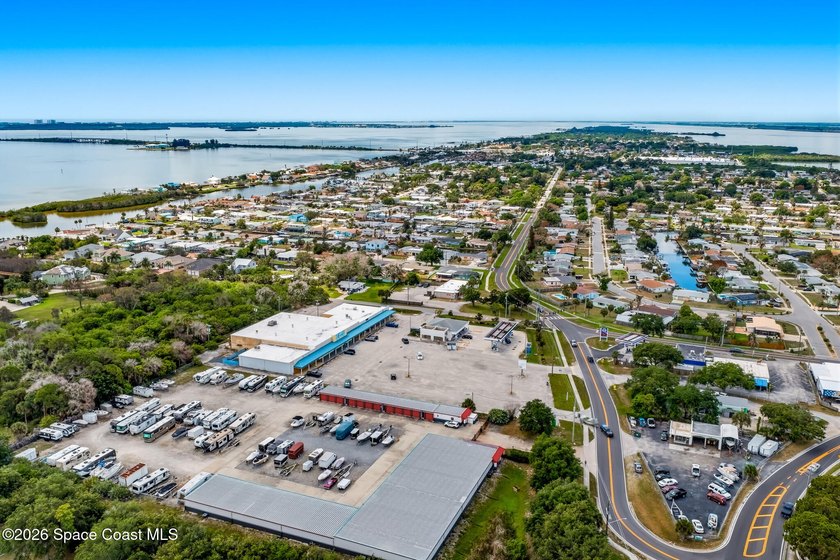 Well maintaned 26900 sf shopping Center on Merrit Island New - photo 17