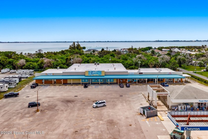Well maintaned 26900 sf shopping Center on Merrit Island New - photo 19