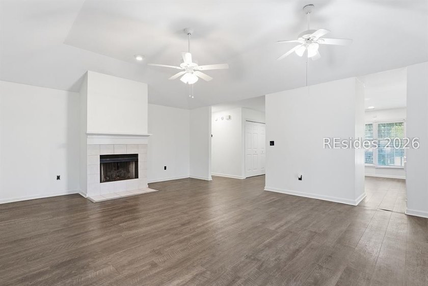 Conveniently located just minutes from Downtown Beaufort, all - photo 13