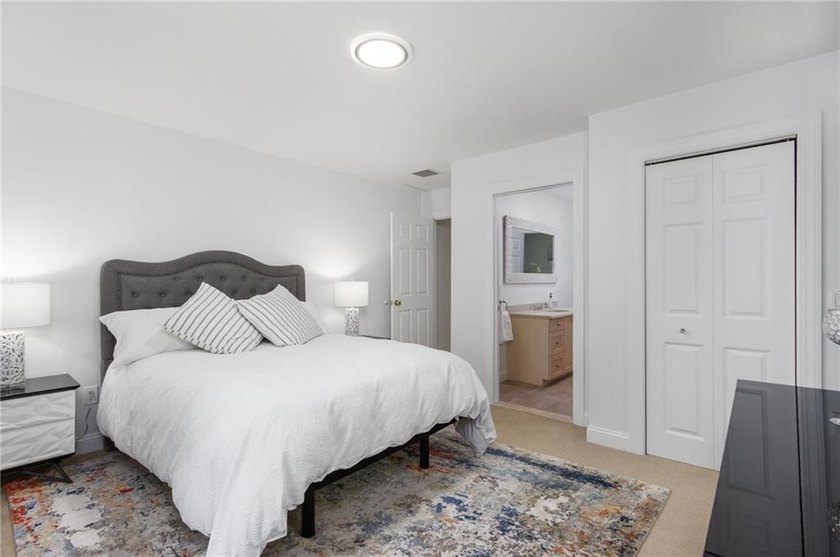19 Cassandra Lane is a beautiful combination of some classic - photo 41