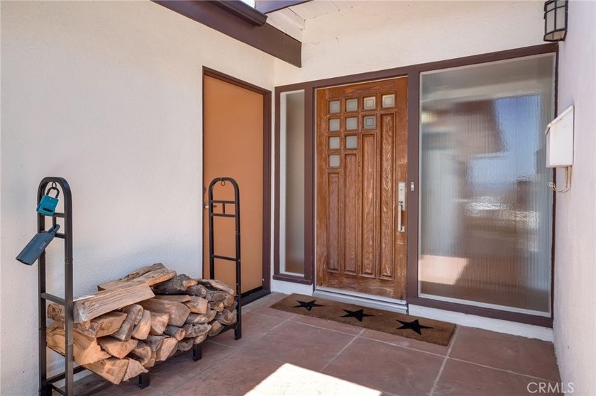 Set in the desirable upper South Shores neighborhood, this - photo 2